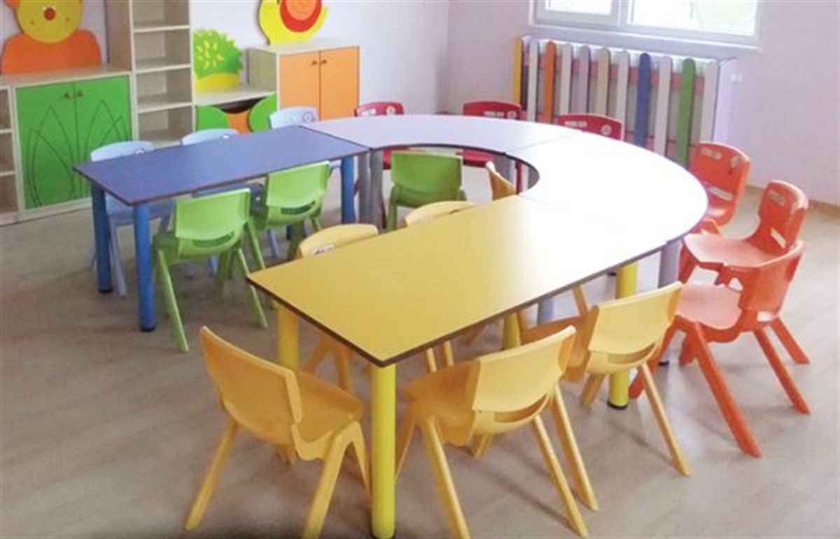 Anaokulu Anasınıfı U Grup Masası
